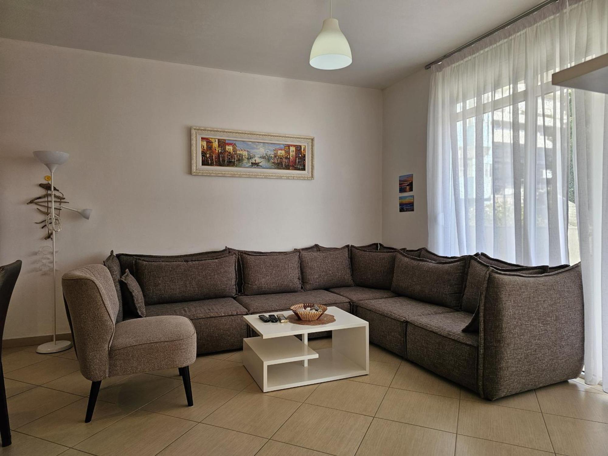 Svein Apartment Саранда Екстер'єр фото