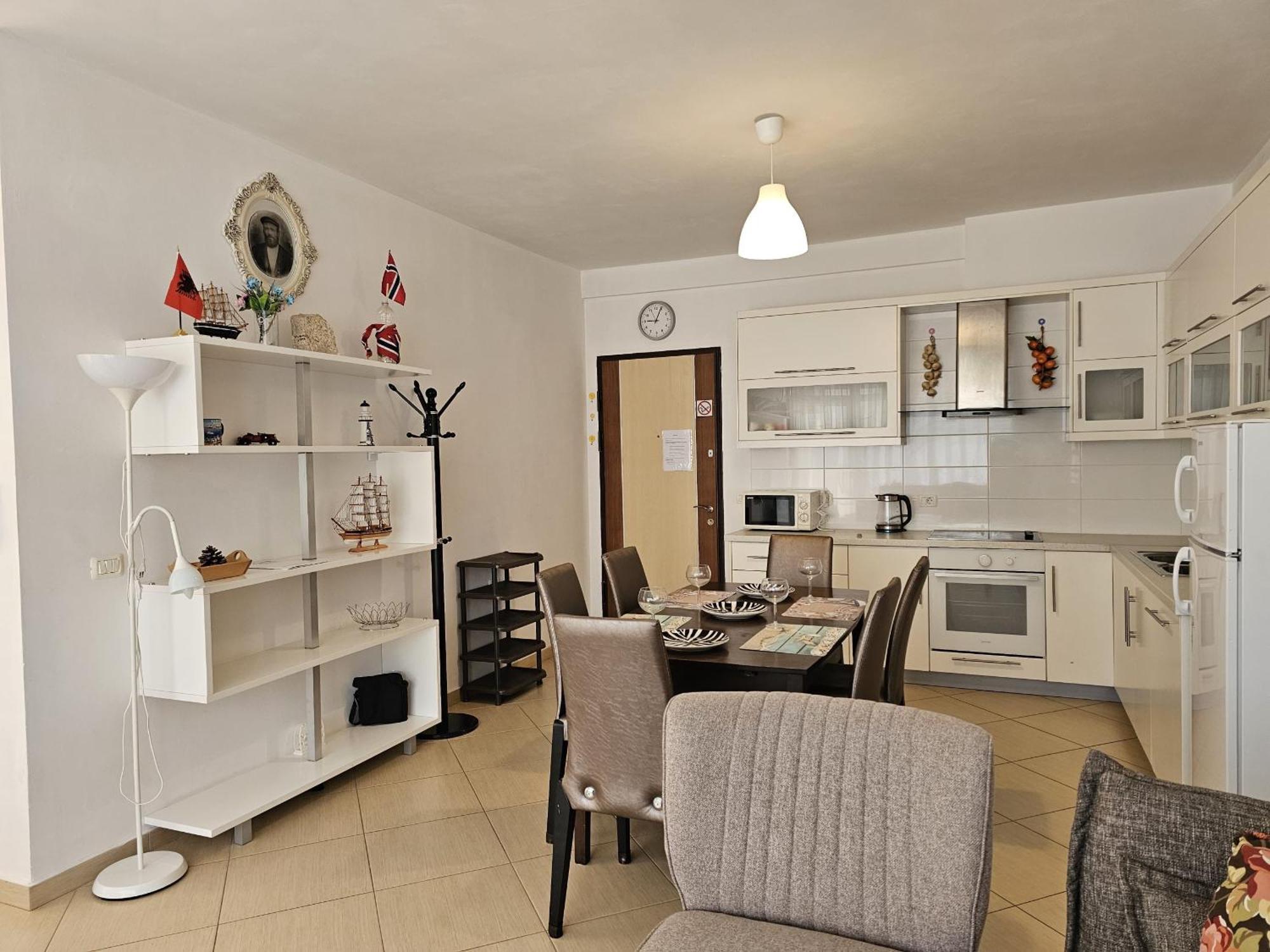 Svein Apartment Саранда Екстер'єр фото
